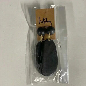 Holiday mustique espresso earrings